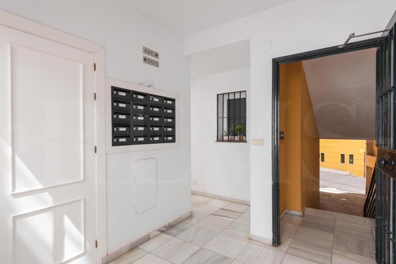 Sunny & Modern Apartment - Center By Rems Malaga Bagian luar foto